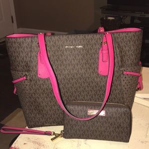 MK east west signature bag and wallet ULTRA PINK